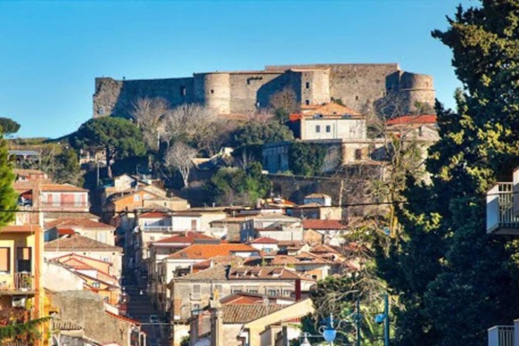 Casa Vacanze Autonoma Brevi Periodi Vibo Valentia Exterior foto