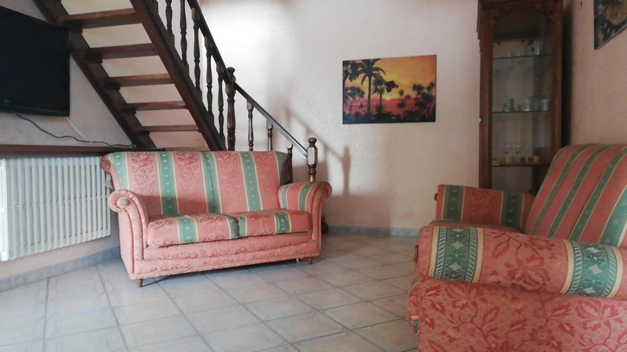 Casa Vacanze Autonoma Brevi Periodi Vibo Valentia Exterior foto